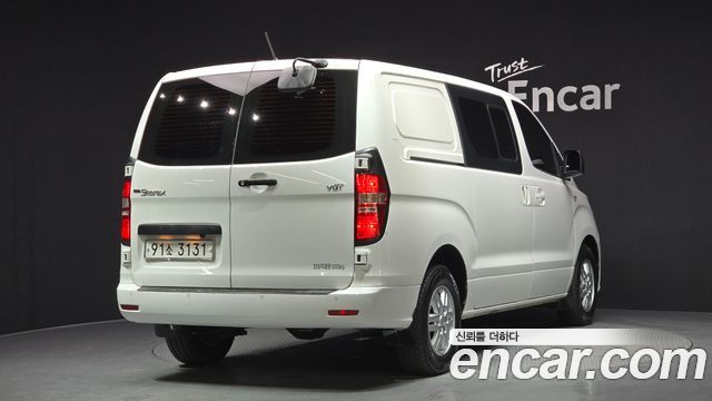 Hyundai Starex 2018 thumb 3