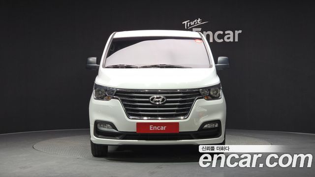 Hyundai Starex 2018 thumb 4