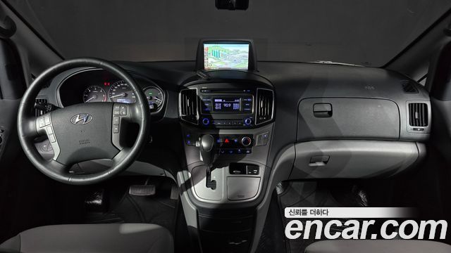 Hyundai Starex 2018 thumb 8