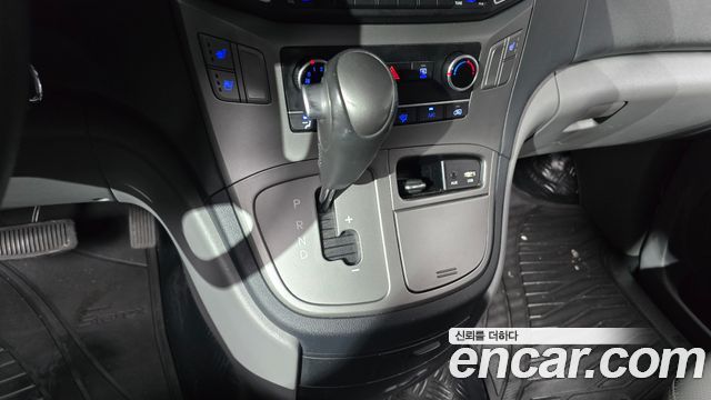 Hyundai Starex 2018 thumb 9