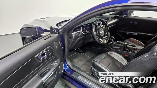 Ford Mustang Mach-E 2020 thumb 10