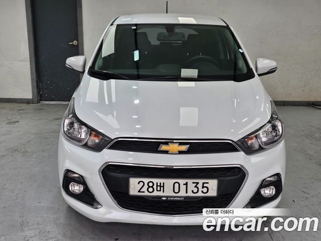 Chevrolet Spark 2017 thumb 2