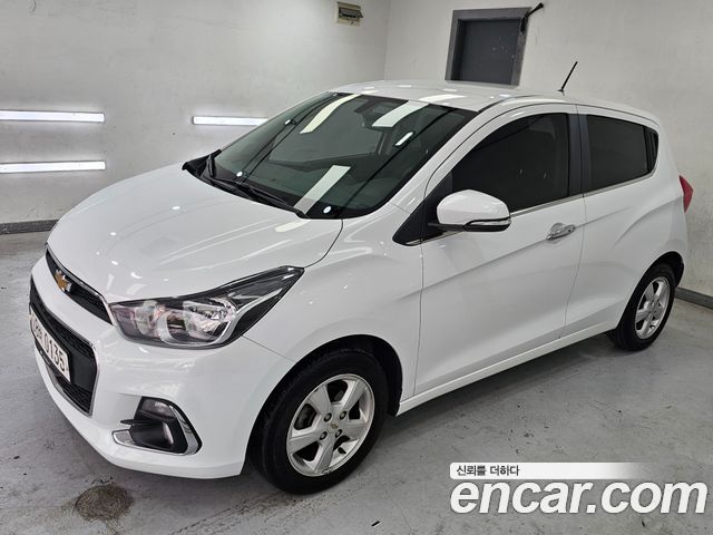 Chevrolet Spark 2017 thumb 4