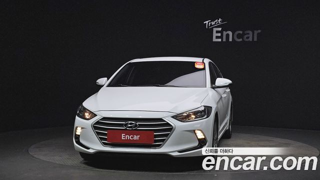 Hyundai Avante 2018 thumb 4