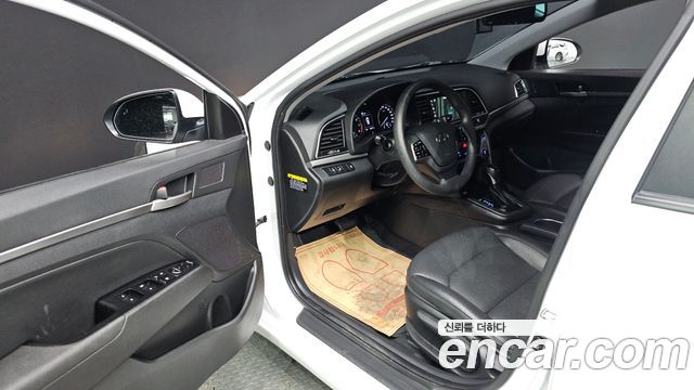 Hyundai Avante 2018 thumb 11