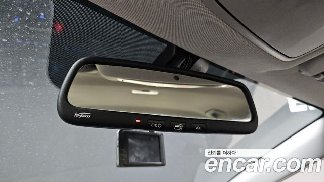Hyundai Avante 2018 thumb 12