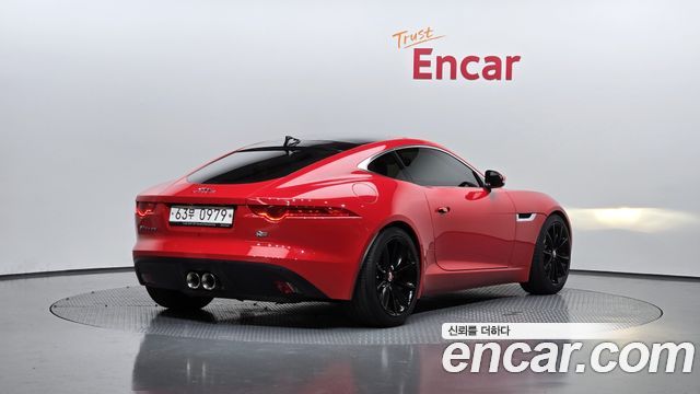 Jaguar F-Type 2015 thumb 3