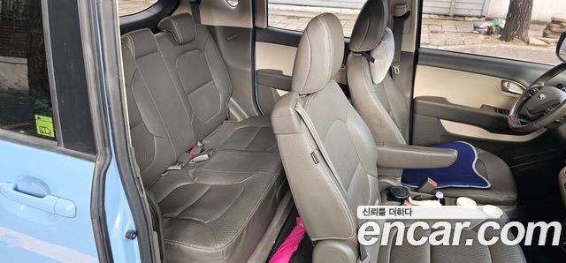 Kia Ray 2013 thumb 10