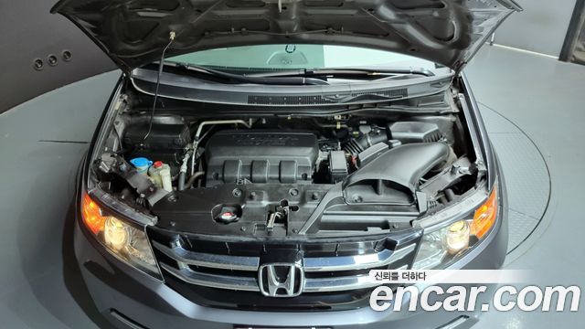 Honda Odyssey 2015 thumb 6