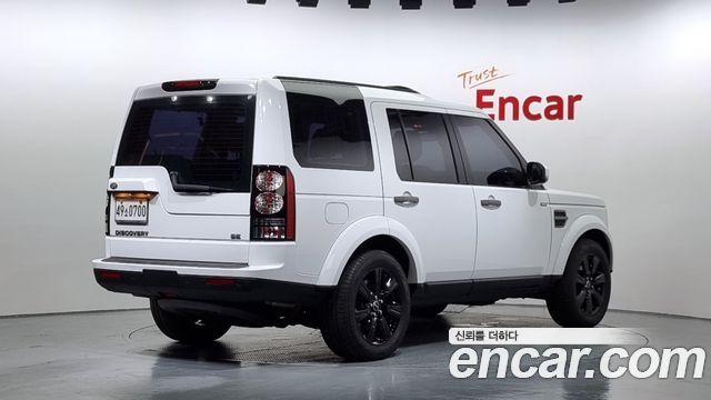 Land Rover Discovery 2016 thumb 3