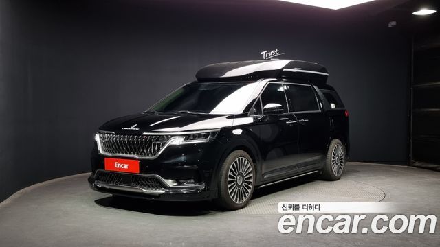 Kia Carnival 2021 thumb 2