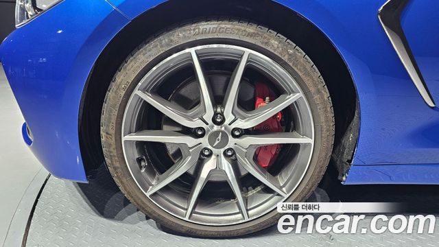 Genesis G70 2019 thumb 6