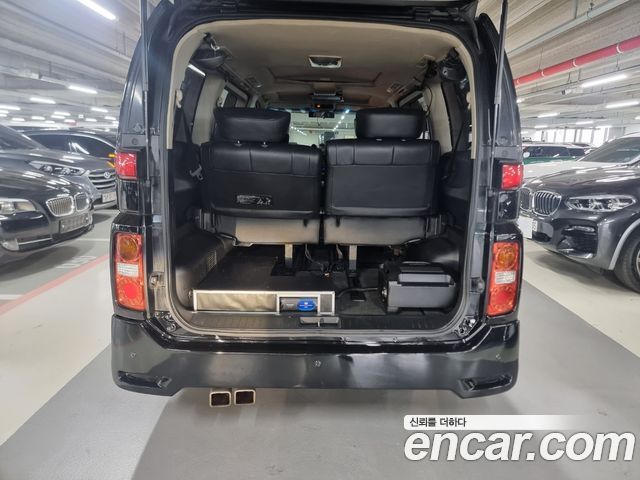 Nissan Elgrand 2007 thumb 9