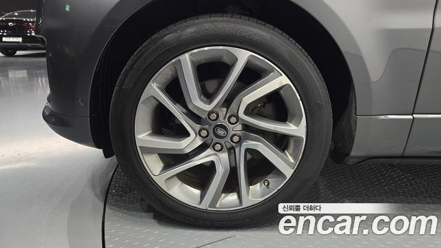 Land Rover Range Rover Sport 2018 thumb 6