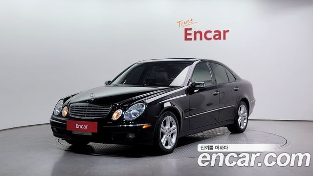 Mercedes-Benz E-Class 2006 thumb 2