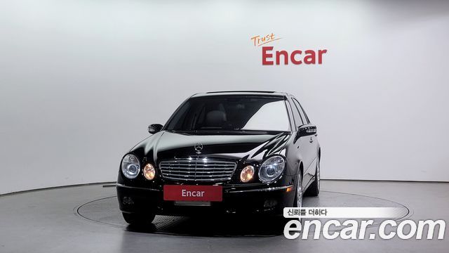 Mercedes-Benz E-Class 2006 thumb 3