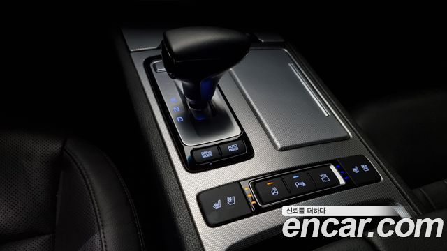 Genesis G80 2019 thumb 9
