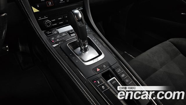 Porsche Cayman 2024 thumb 10