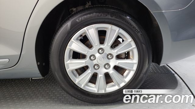 Chevrolet Alpheon 2012 thumb 6