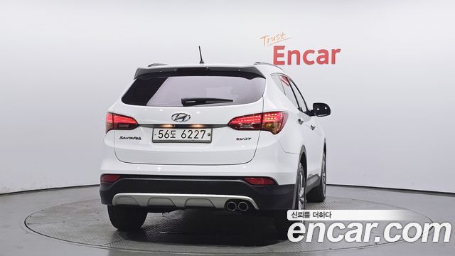 Hyundai Santa Fe 2014 thumb 5