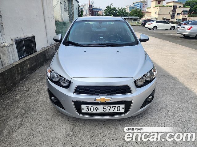 Chevrolet Aveo 2013 thumb 3