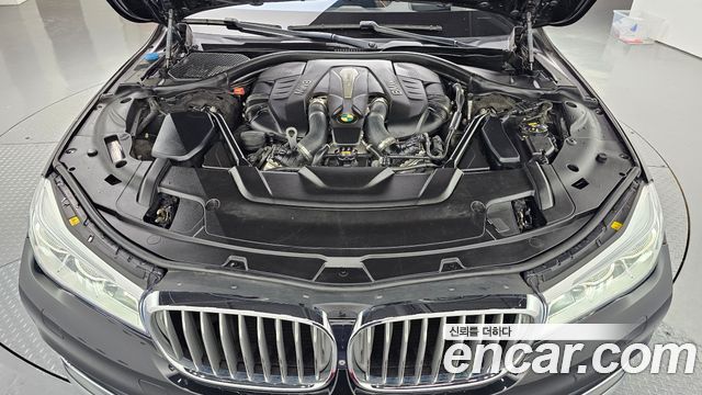 BMW 7 серии 2016 thumb 7