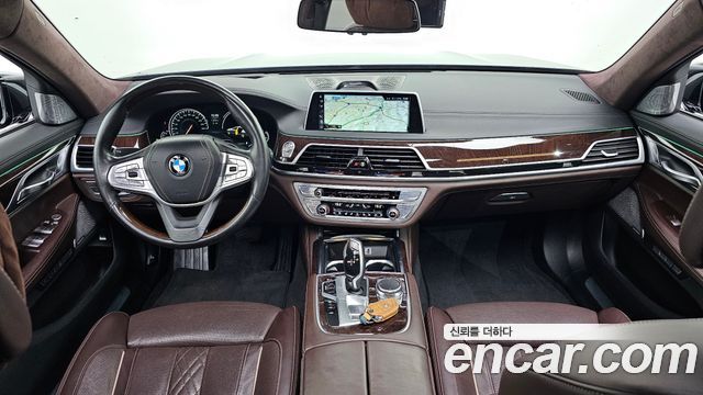 BMW 7 серии 2016 thumb 8