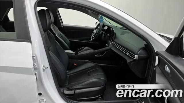 Hyundai Avante 2020 thumb 2