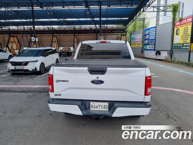 Ford F150 2015 thumb 5