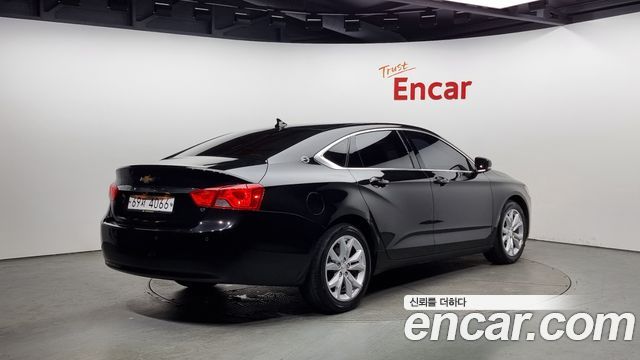 Chevrolet Impala 2017 thumb 2