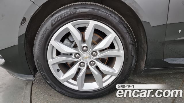 Chevrolet Impala 2017 thumb 5