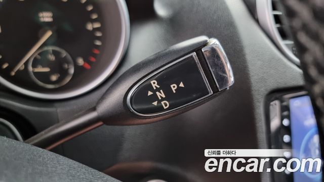 Mercedes-Benz M-Class 2007 thumb 9