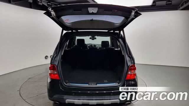Mercedes-Benz M-Class 2007 thumb 12