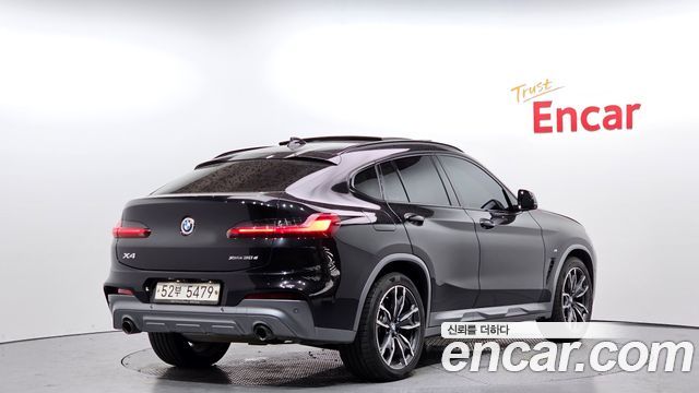 BMW X4 2019 thumb 3