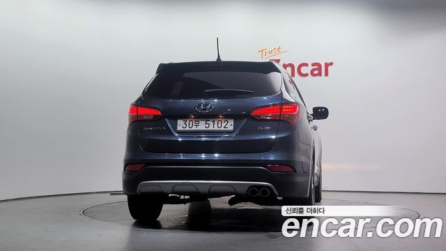 Hyundai Santa Fe 2013 thumb 5