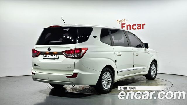SsangYong Korando 2014 thumb 3