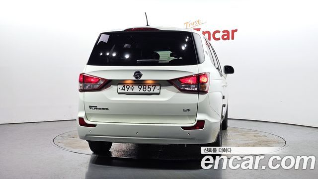SsangYong Korando 2014 thumb 5