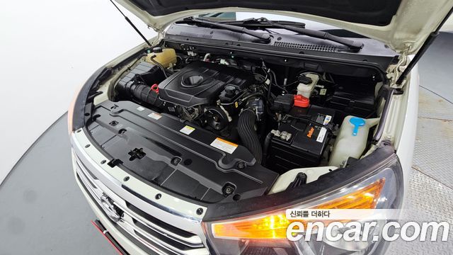 SsangYong Korando 2014 thumb 6