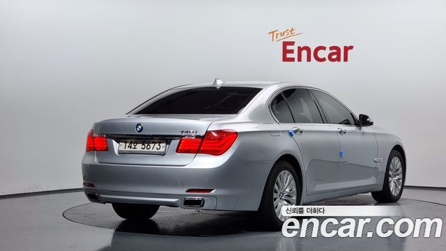 BMW 7 серии 2010 thumb 2