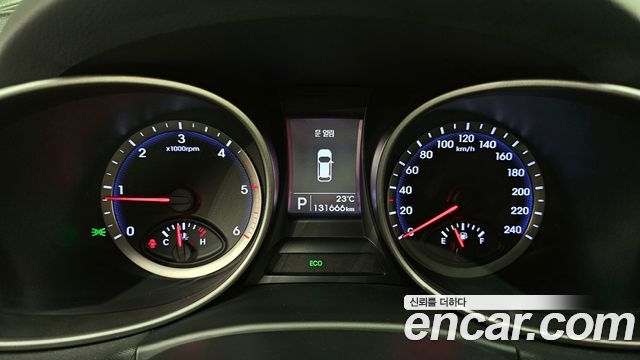 Hyundai Santa Fe 2012 thumb 9