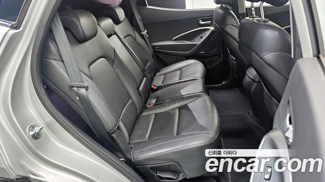 Hyundai Santa Fe 2012 thumb 11