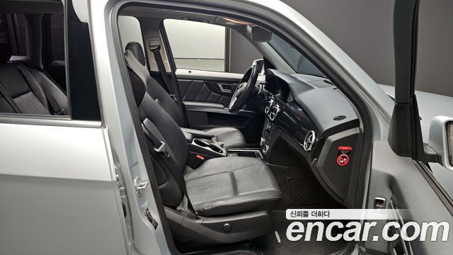 Mercedes-Benz GLK 2012 thumb 10