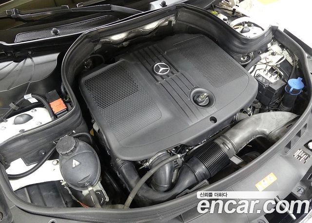 Mercedes-Benz GLK 2012 thumb 5