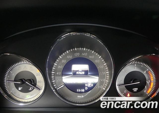 Mercedes-Benz GLK 2012 thumb 6