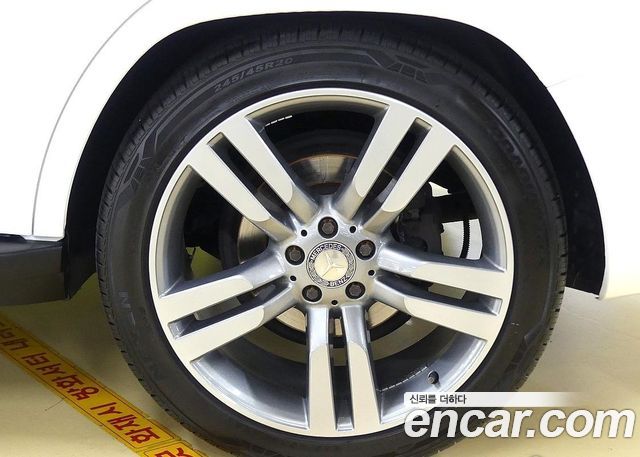 Mercedes-Benz GLK 2012 thumb 9