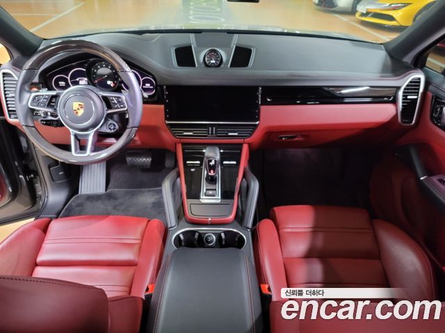 Porsche Cayenne 2020 thumb 8