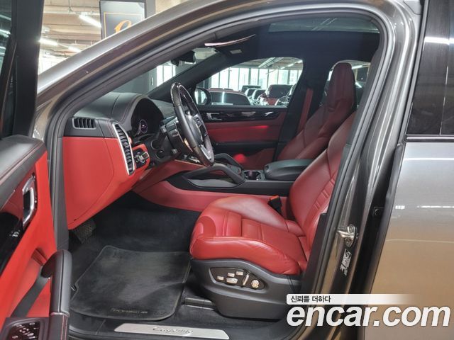 Porsche Cayenne 2020 thumb 11