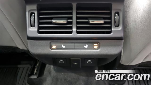 Land Rover Range Rover Evoque 2024 thumb 12