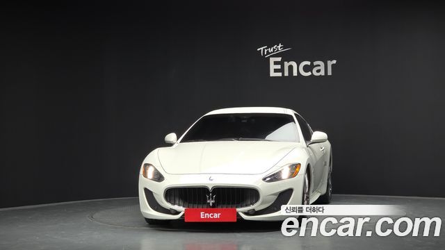 Maserati GranTurismo 2016 thumb 4