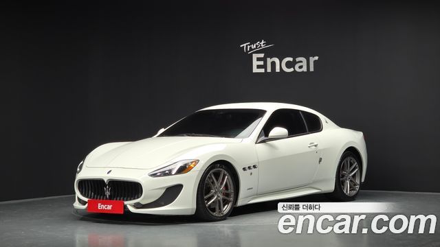 Maserati GranTurismo 2016 thumb 12